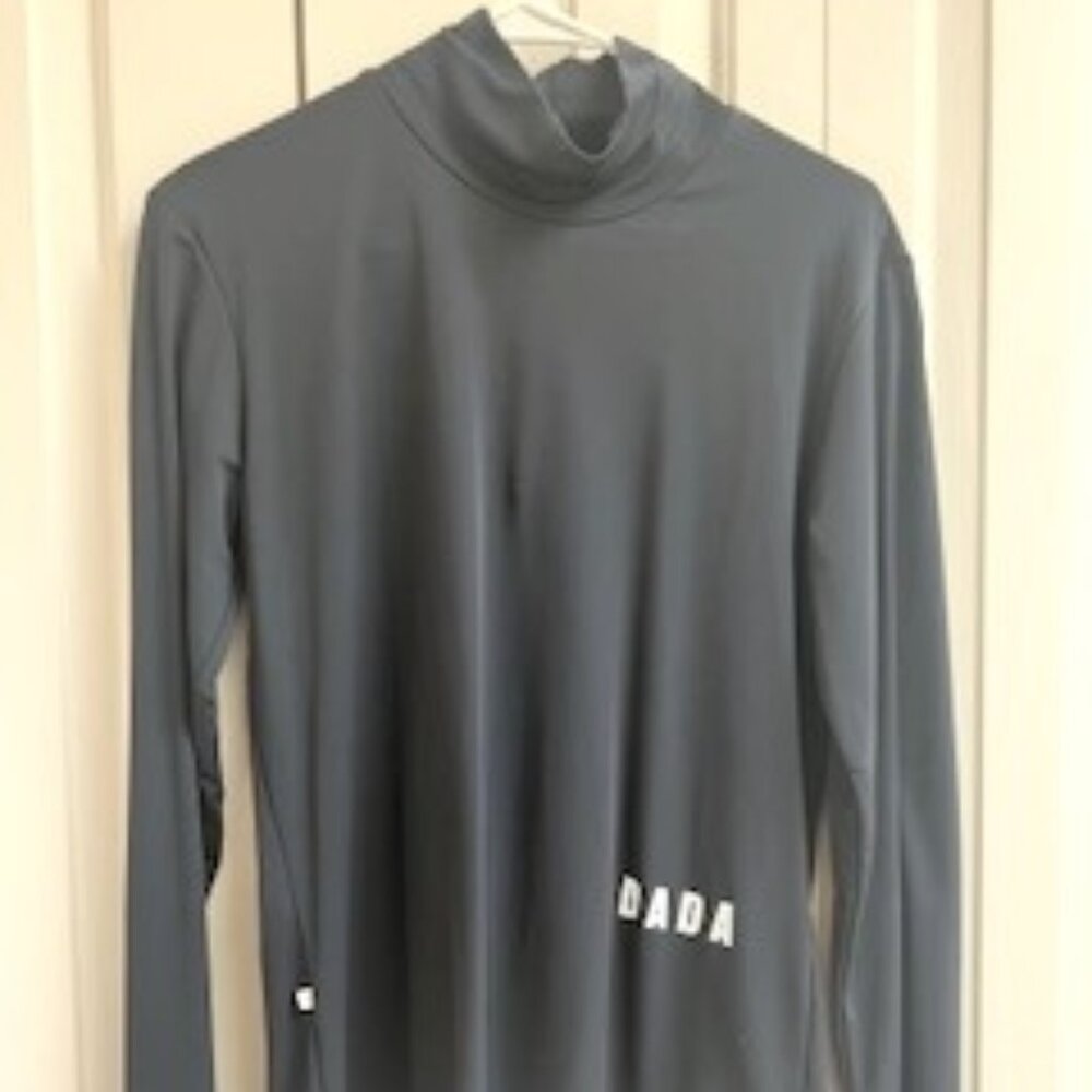 Dada Sport Paris. Black Turtleneck. Size XL.